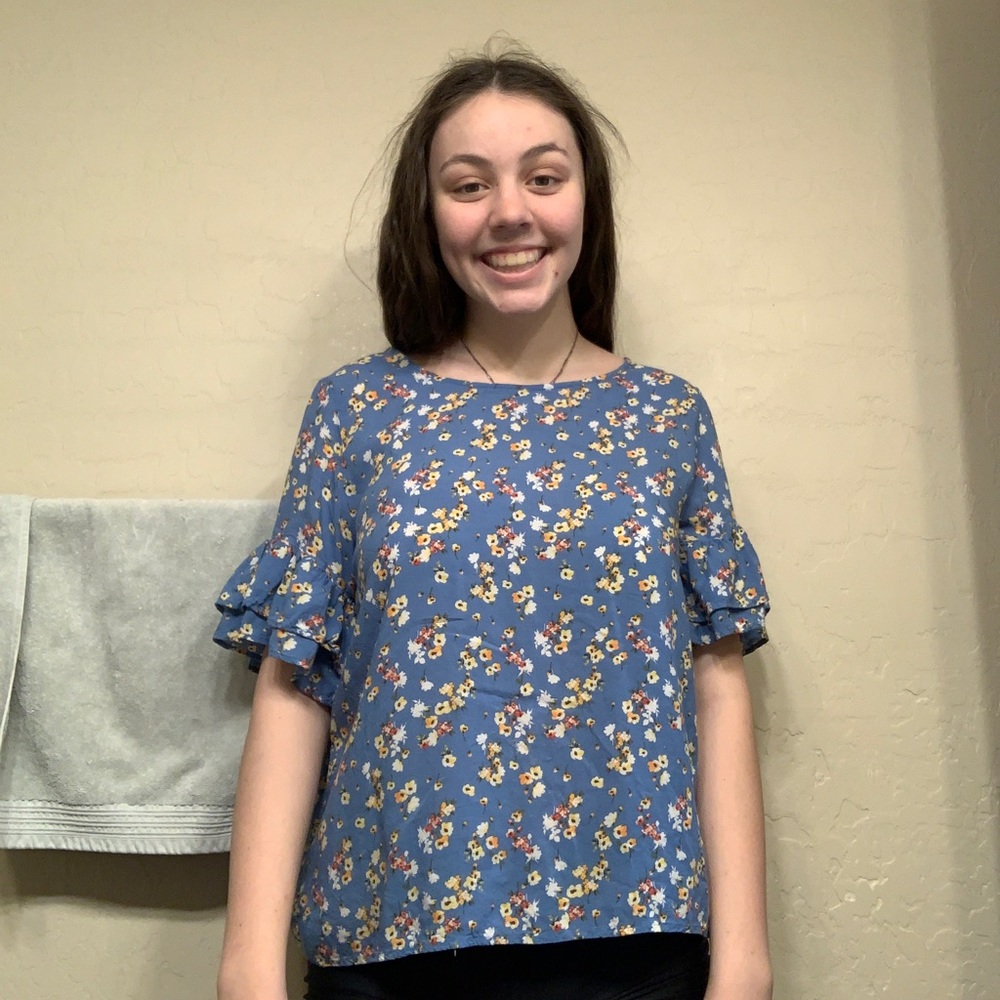 flowy tee shirt
